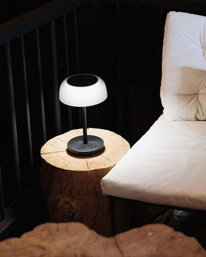 Lume Cube Solar LED Outdoor Table Lamp