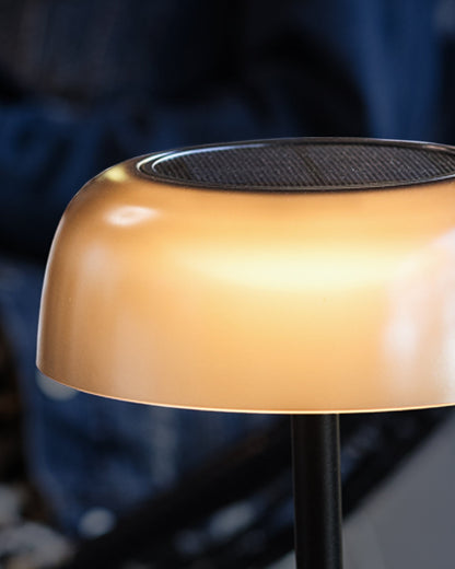 Lume Cube Solar LED Outdoor Table Lamp