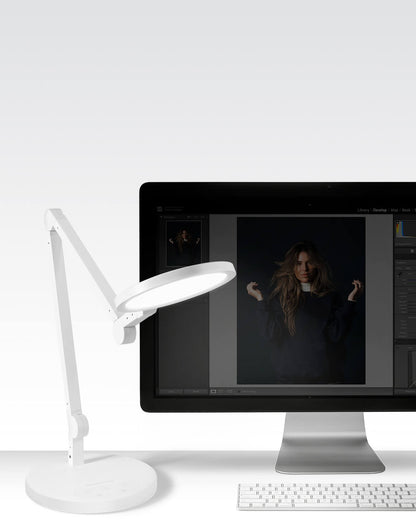 Lume Cube Edge Light 2.0 with Base White LED Desk Lamp