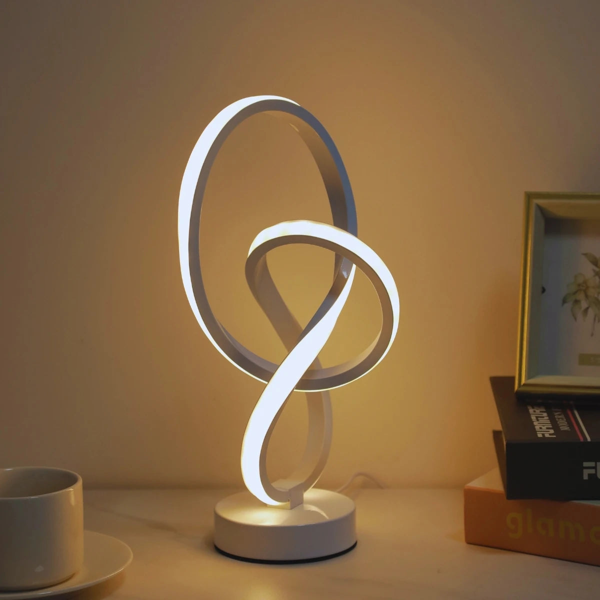 Simple and creative LED desk lamp with USB three color adjustable brightness, bedroom living room  home, office decorative light