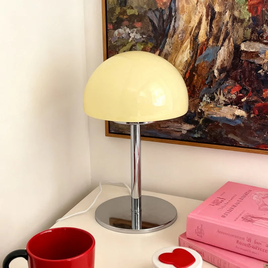 Mushroom desk lamp, Bauhaus vintage art lamp, bedside lamp with an I-style atmosphere, metal and glass decorative desk lamp